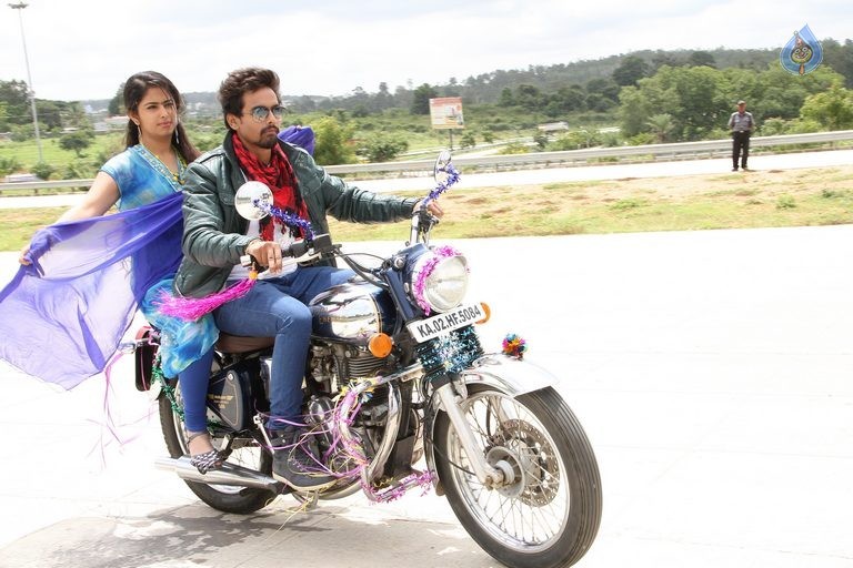 Maanja Movie New Photos - 8 / 14 photos