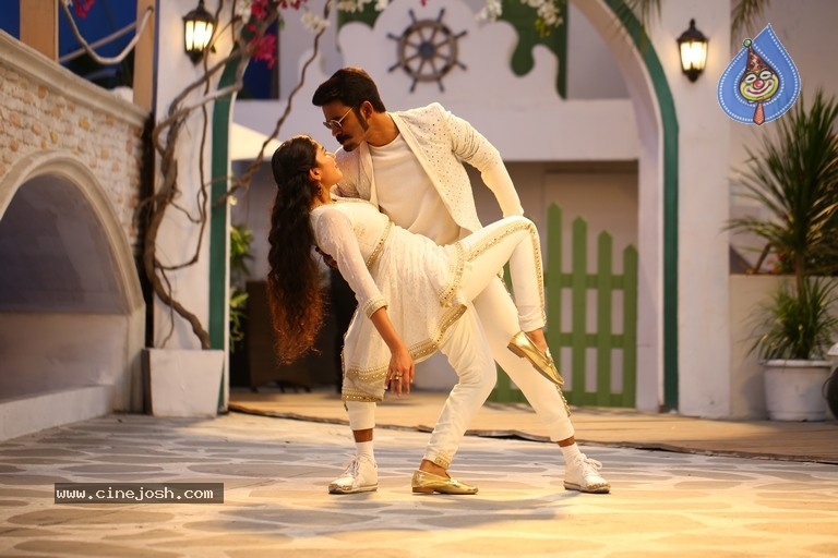 Maari 2 Movie Stills And Working Stills - 41 / 56 photos