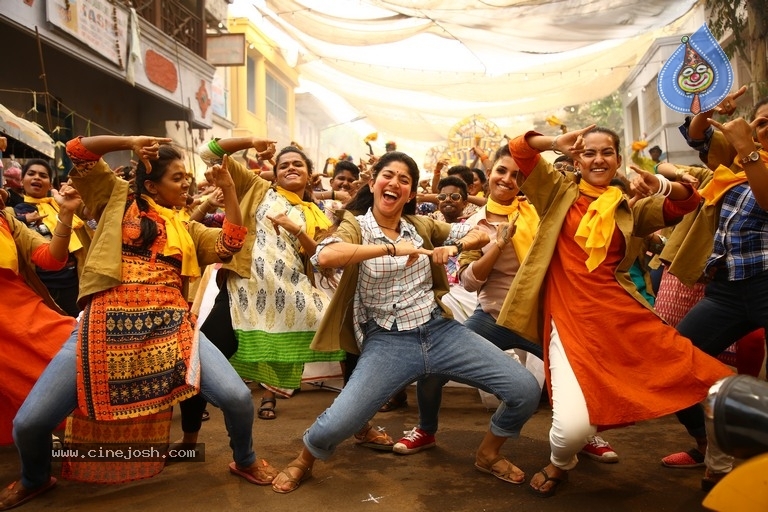 Maari 2 Movie Stills And Working Stills - 44 / 56 photos