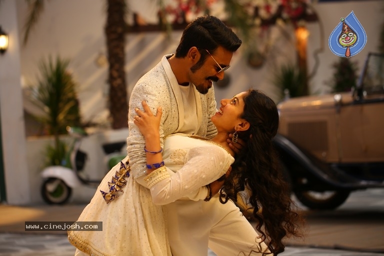 Maari 2 Movie Stills And Working Stills - 53 / 56 photos
