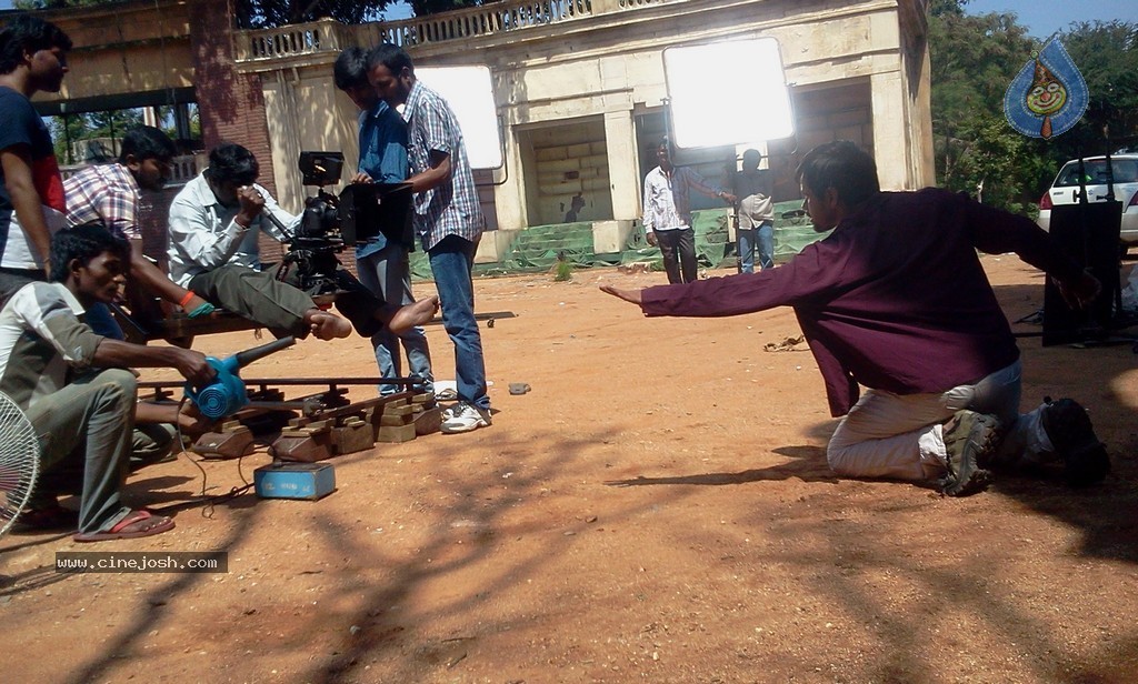 Maaya Chitram Movie Stills n Posters - 23 / 23 photos