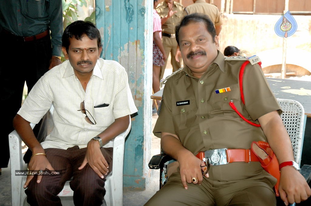 Madatha Kaja Movie Stills - 5 / 32 photos