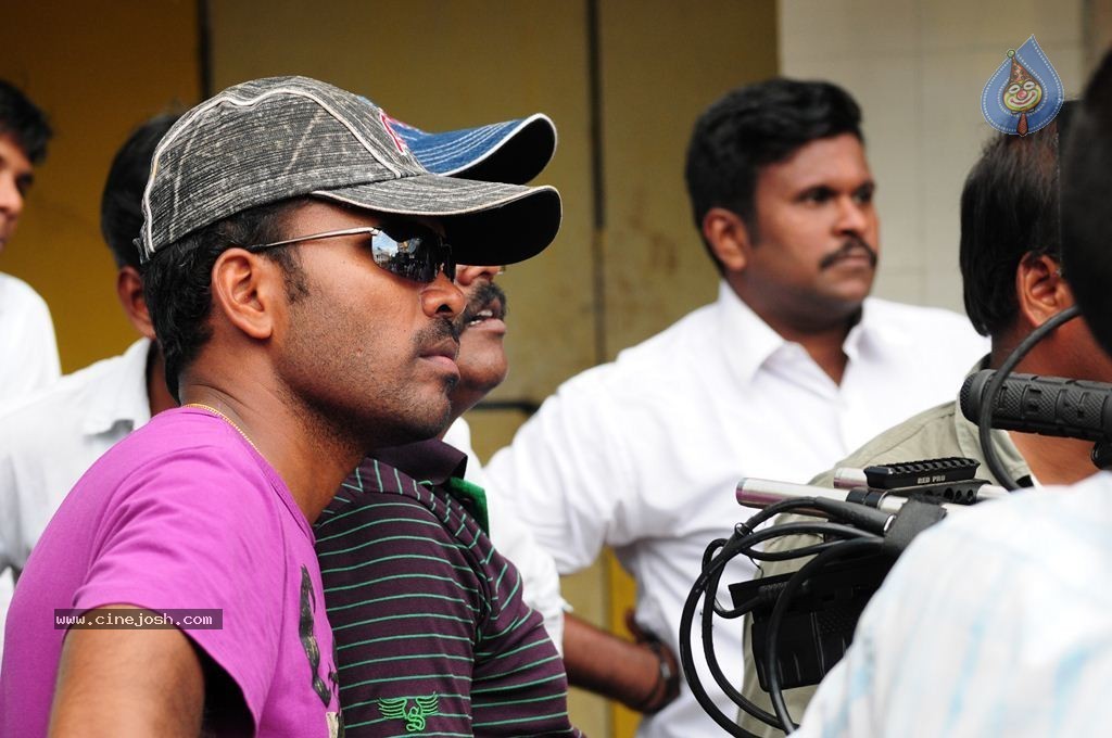 Madurai Maavendharkal Tamil Movie Stills - 47 / 64 photos