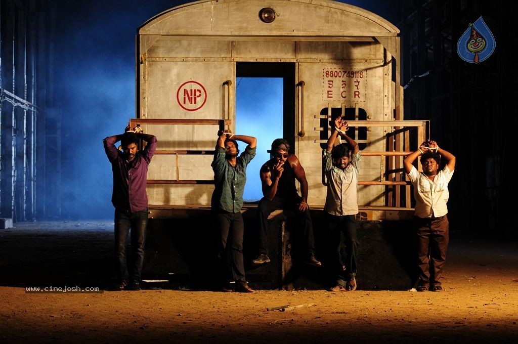 Madurai Maavendharkal Tamil Movie Stills - 64 / 64 photos