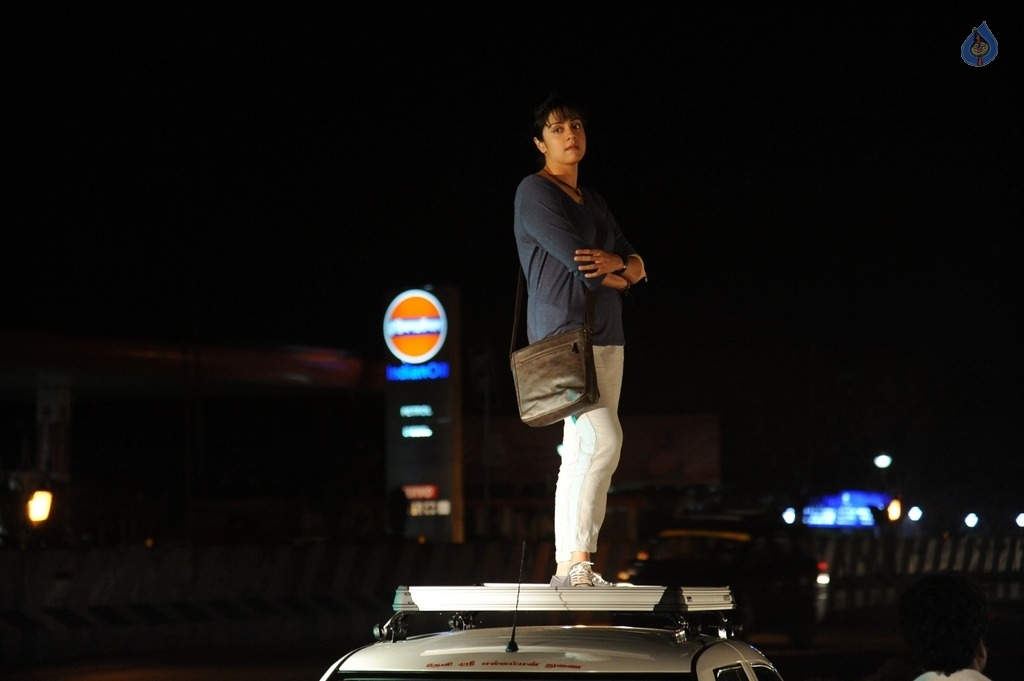 Magalir Mattum Tamil Movie Photos - 7 / 9 photos