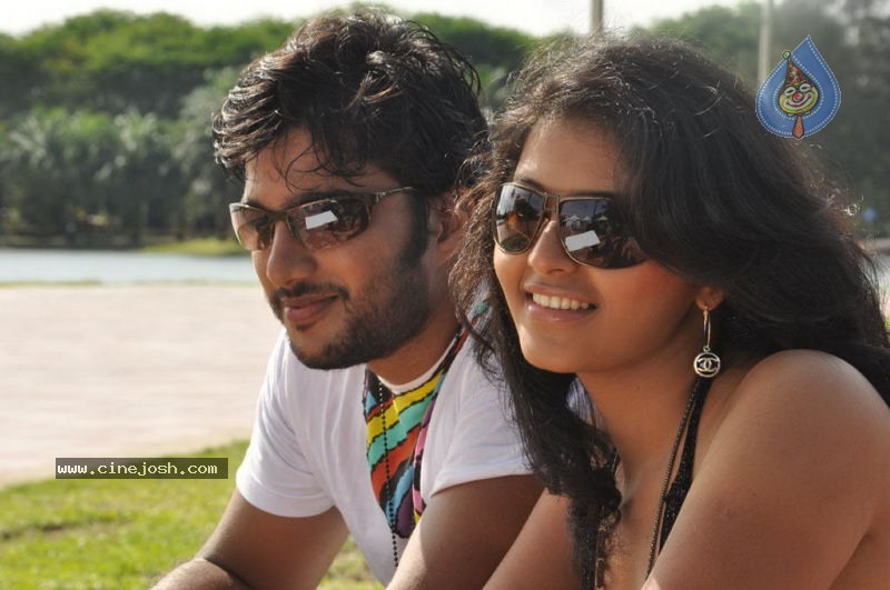 Maharaja Tamil Movie Stills - 9 / 41 photos