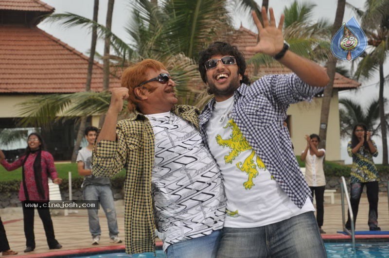 Maharaja Tamil Movie Stills - 34 / 41 photos