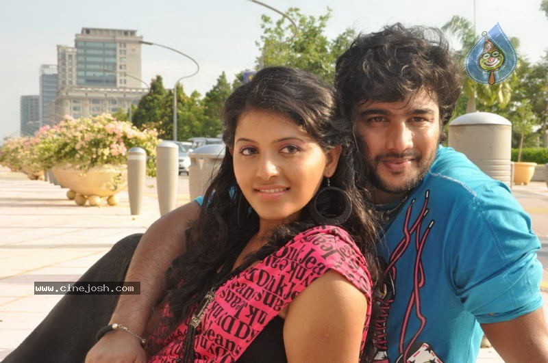 Maharaja Tamil Movie Stills - 36 / 41 photos