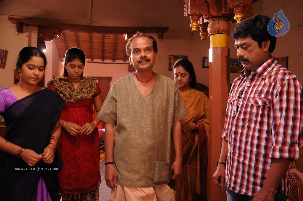 Maharajasri Gaaligadu Movie Hot Stills - 38 / 62 photos