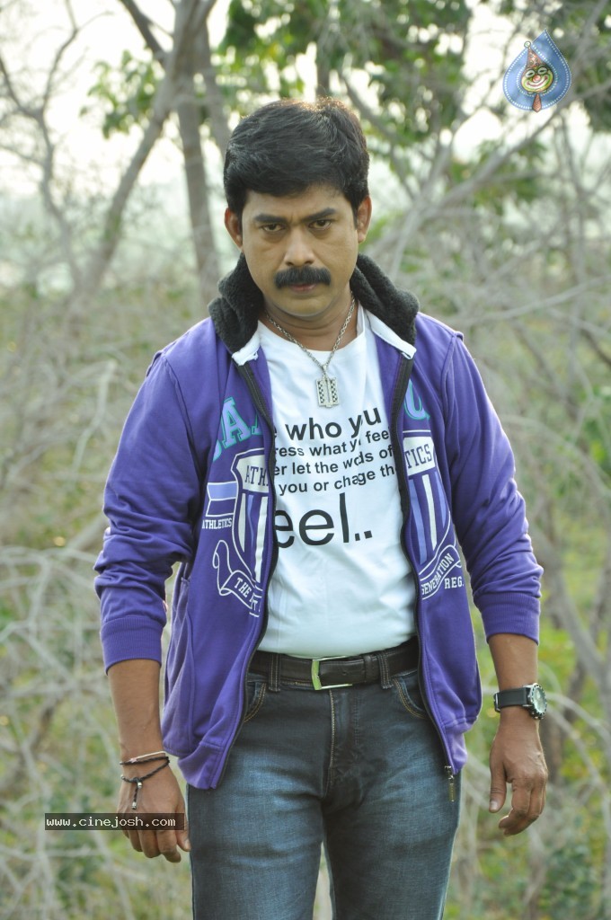 Maharajasri Gaaligadu Movie Hot Stills - 59 / 62 photos