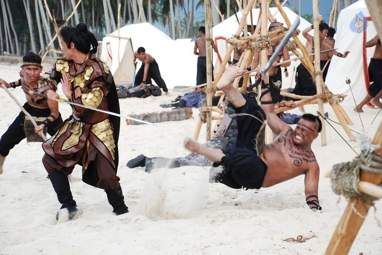 Mahavamsam Movie Photos and Posters - 21 / 34 photos