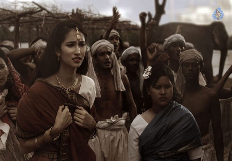 Mahavamsam Movie Photos and Posters - 32 / 34 photos