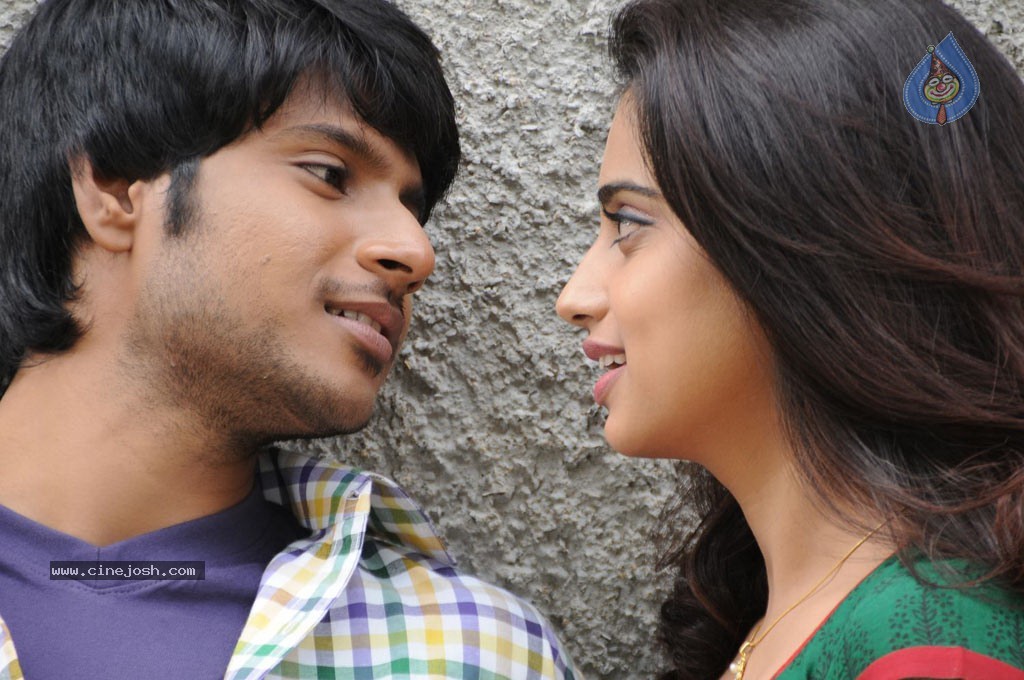 Mahesh Movie Hot Stills - 5 / 78 photos