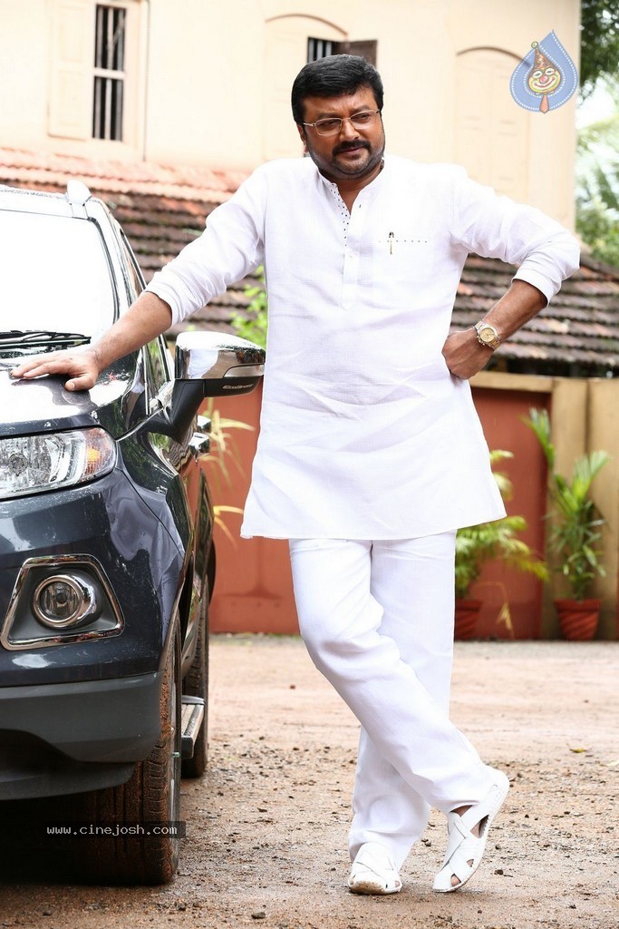 Mailanchi Monjulla Veedu Film Stills - 84 / 120 photos