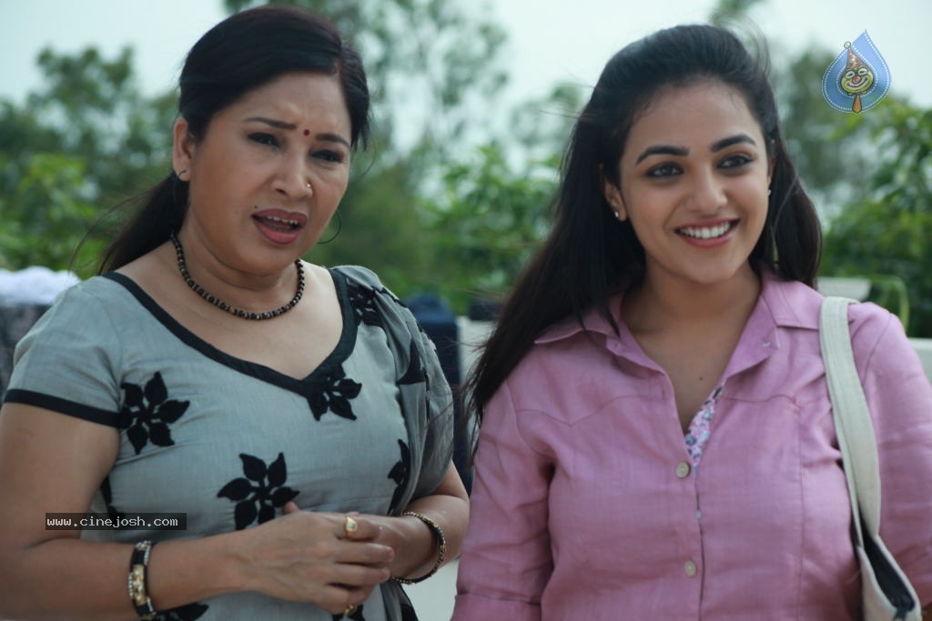 Malini 22 Movie Stills - 8 / 12 photos