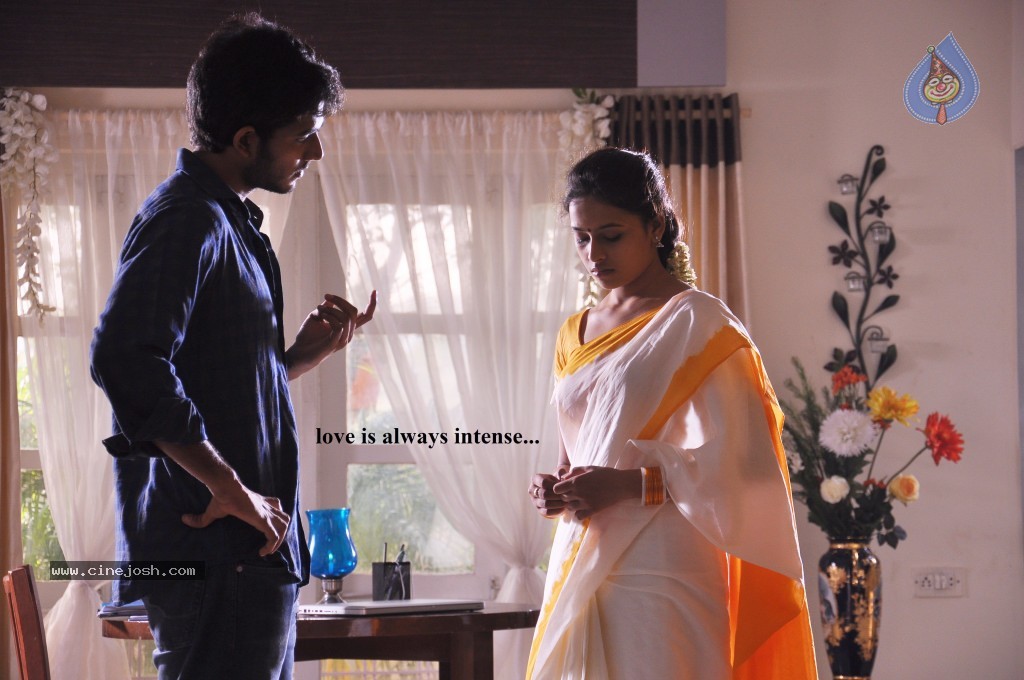 Mallela Teeramlo Sirimalle Puvvu Movie Stills - 31 / 32 photos