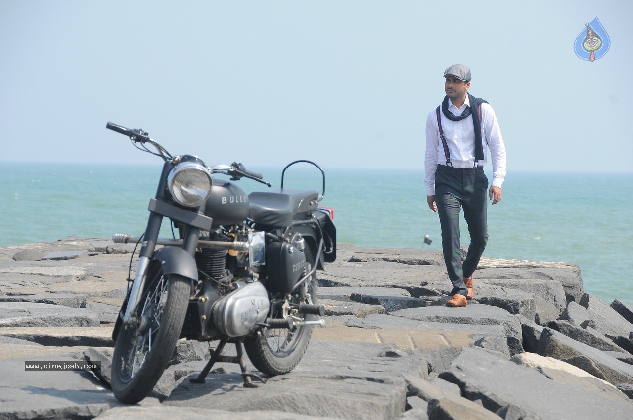 Malli Malli Idhi Rani Roju Gallery - 25 / 26 photos