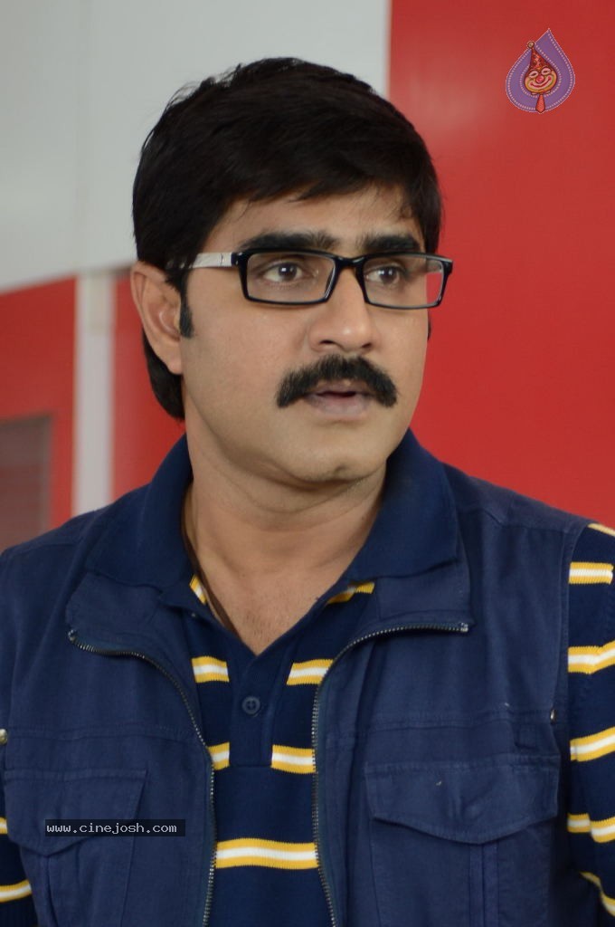 Malligadu Marriage Bureau Stills n Walls - 23 / 152 photos