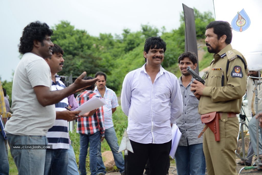 Malligadu Marriage Bureau Stills n Walls - 117 / 152 photos