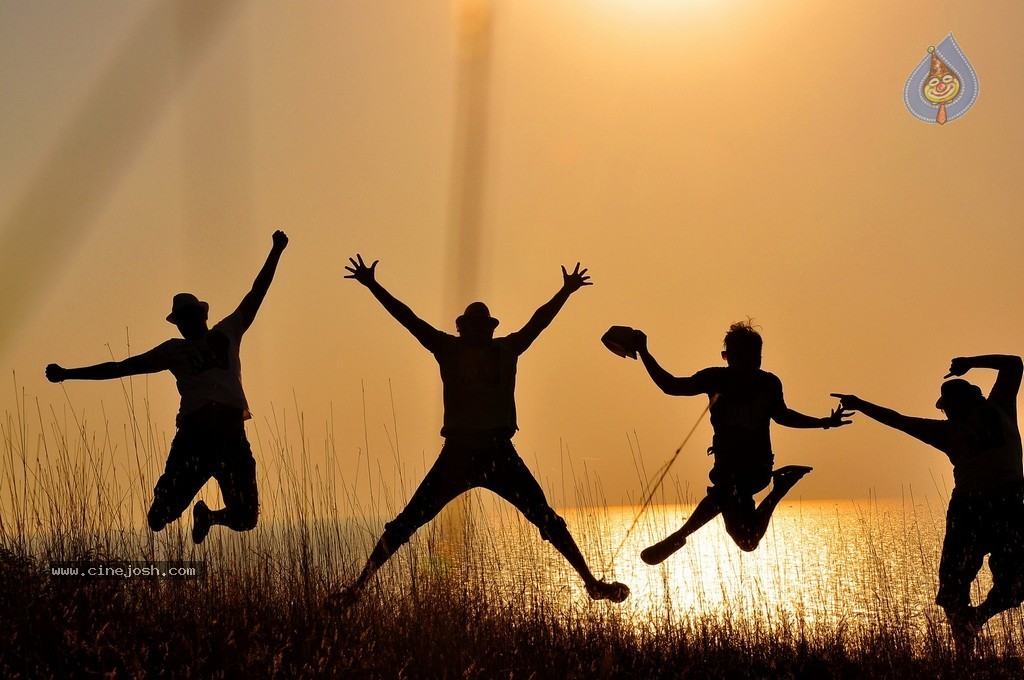 Malupu Movie Stills n Posters - 10 / 119 photos