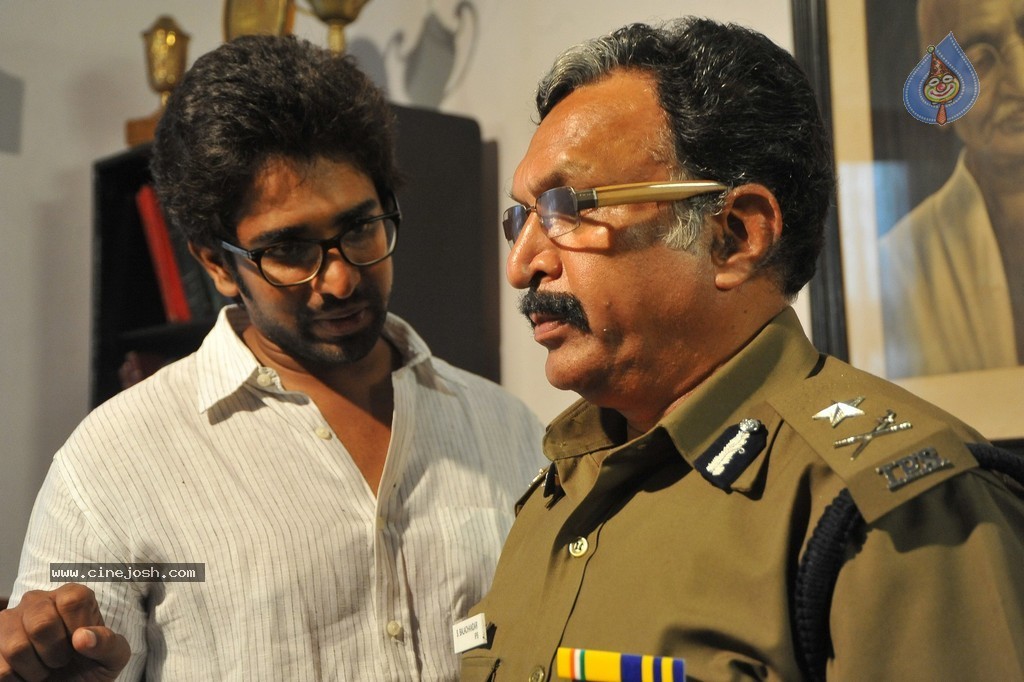 Malupu Movie Stills n Posters - 22 / 119 photos