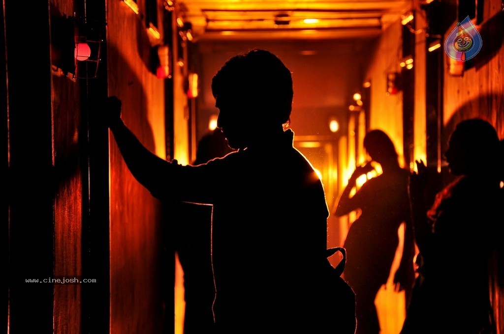 Malupu Movie Stills n Posters - 72 / 119 photos