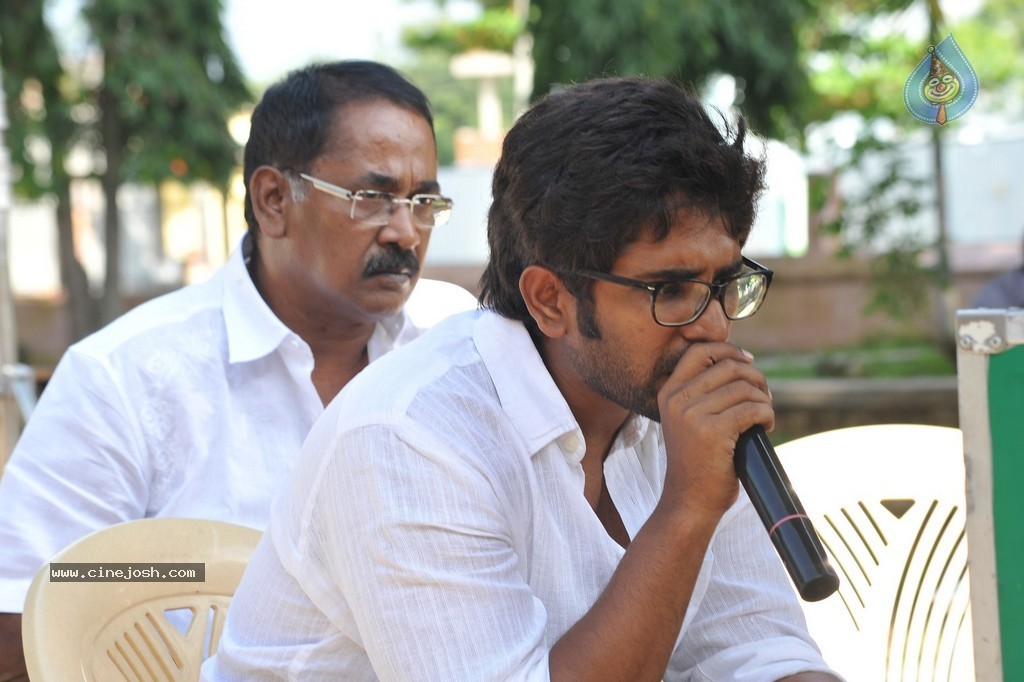 Malupu Movie Stills n Posters - 83 / 119 photos