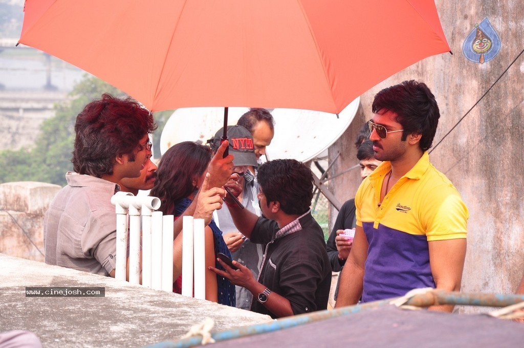 Malupu Movie Stills n Posters - 100 / 119 photos