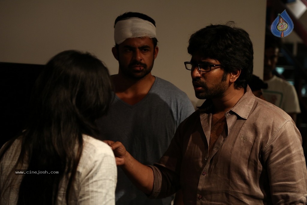 Malupu Movie Stills n Posters - 114 / 119 photos