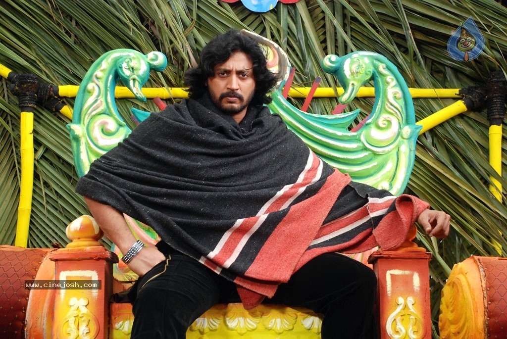 Mambattiyan Tamil Movie Stills - 26 / 33 photos