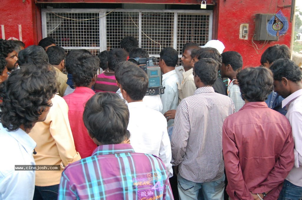 Mana Janda Movie Stills - 8 / 34 photos