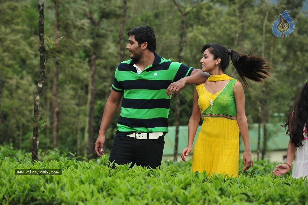 Manasunu Maya Seyake New Photos - 7 / 35 photos