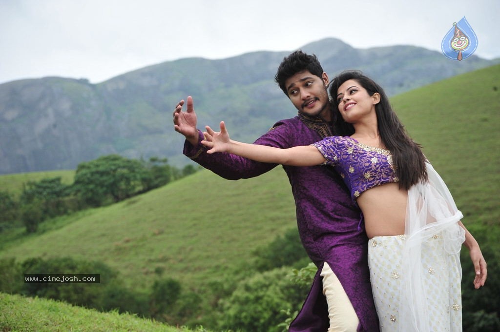 Manasunu Maya Seyake New Photos - 12 / 35 photos