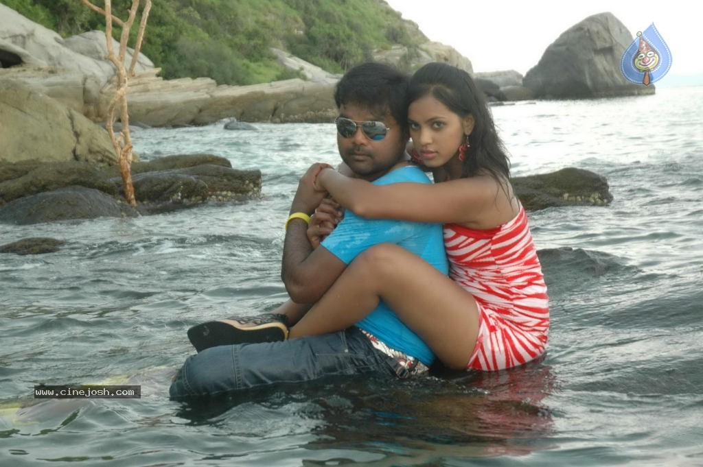 Mango Movie Spicy Stills - 3 / 13 photos