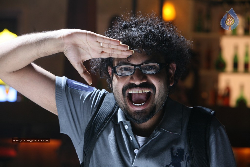 Mankatha Movie Stills - 36 / 53 photos