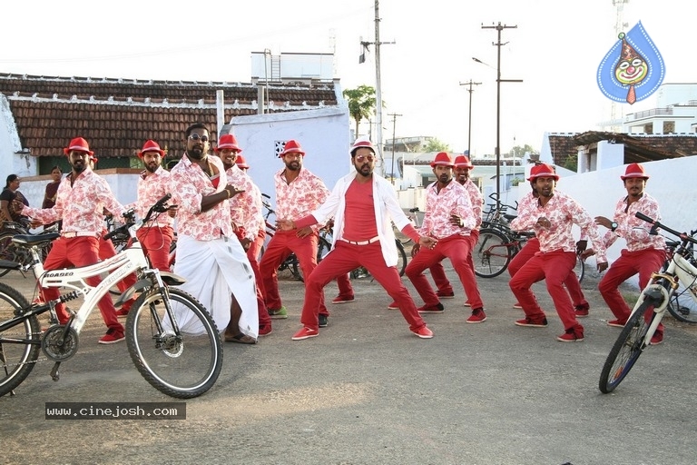 Mannar Vagera Movie Stills - 2 / 15 photos