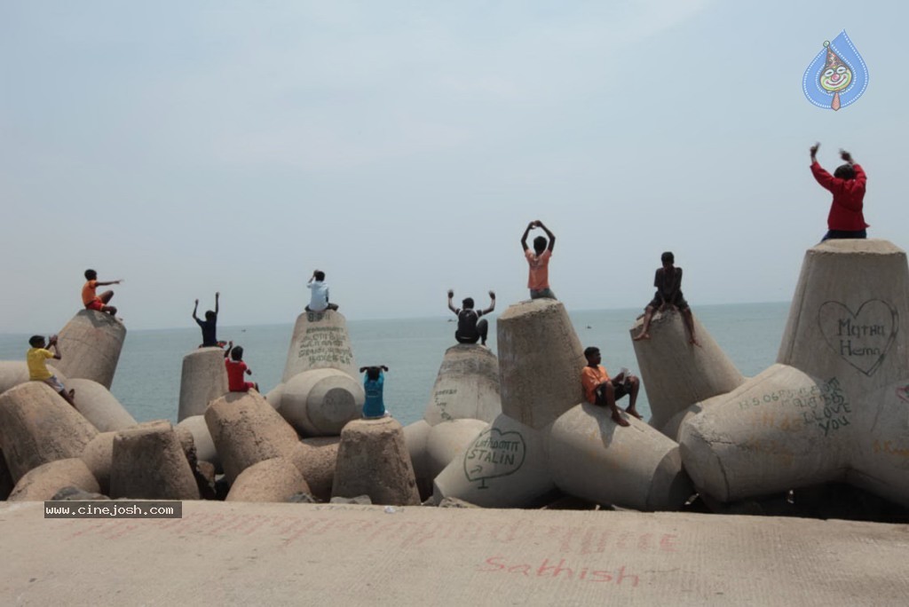 Marina Movie Stills - 38 / 87 photos