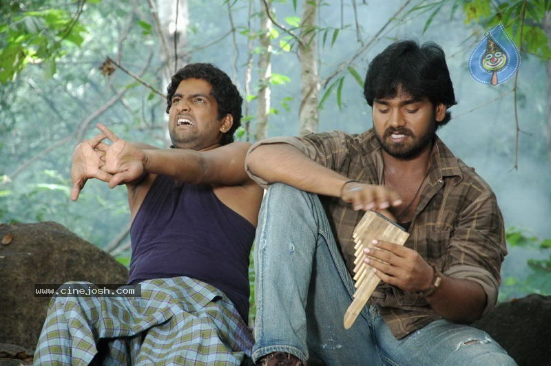 Markandeyan Tamil Movie Stills - 48 / 63 photos