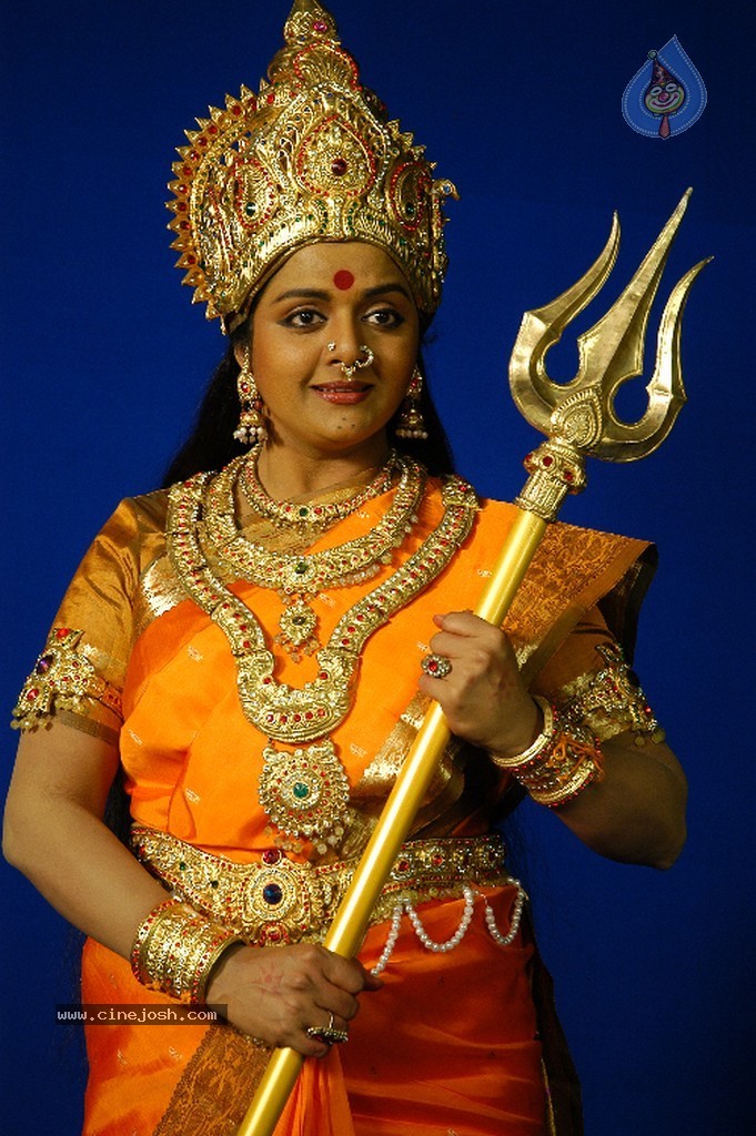 Meendum Amman Tamil Movie Stills - 28 / 28 photos