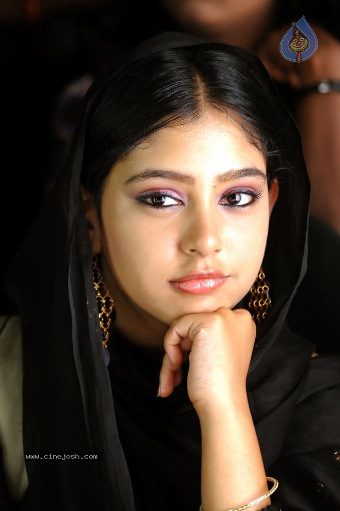 Mem Vayasuku Vacham Movie Stills - 10 / 28 photos