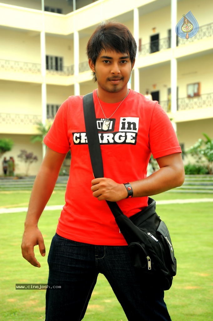 Mem Vayasuku Vacham Movie Stills - 17 / 28 photos