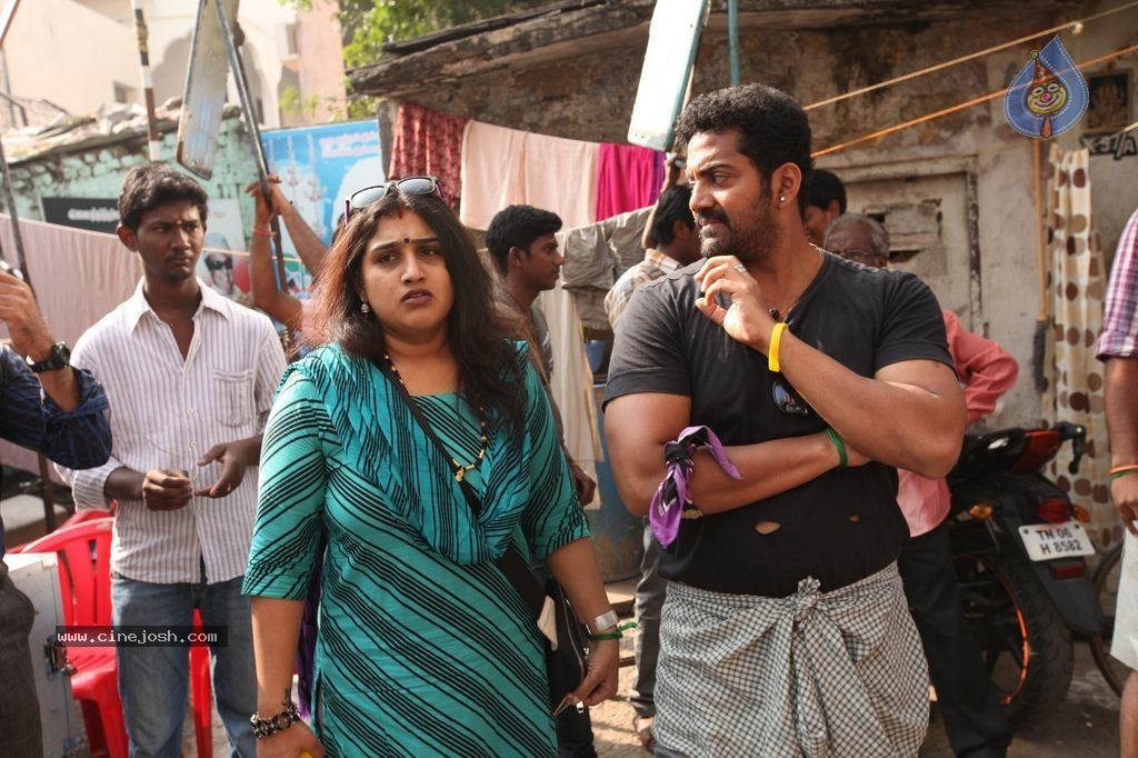 Mgr Sivaji Rajini Kamal Tamil Movie Stills - 73 / 75 photos