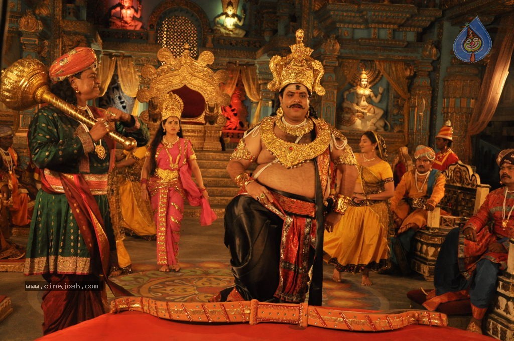 Mike Testing 143 Movie New Stills - 8 / 9 photos