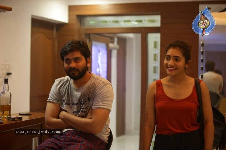 Mister and Miss Movie Stills - 7 / 10 photos