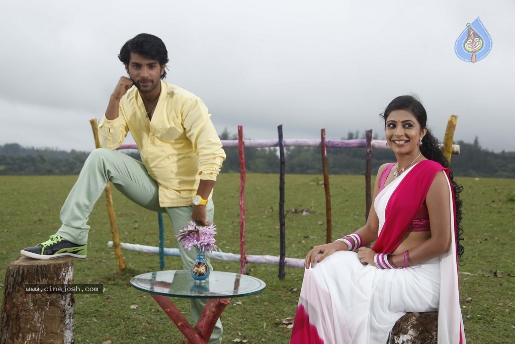 Moda Modala Maatu Chanda Film Stills - 20 / 32 photos