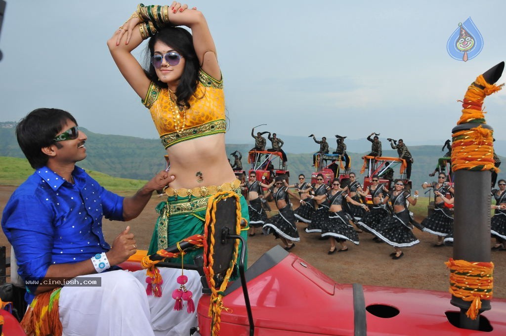 Mogudu Movie Stills - 3 / 7 photos