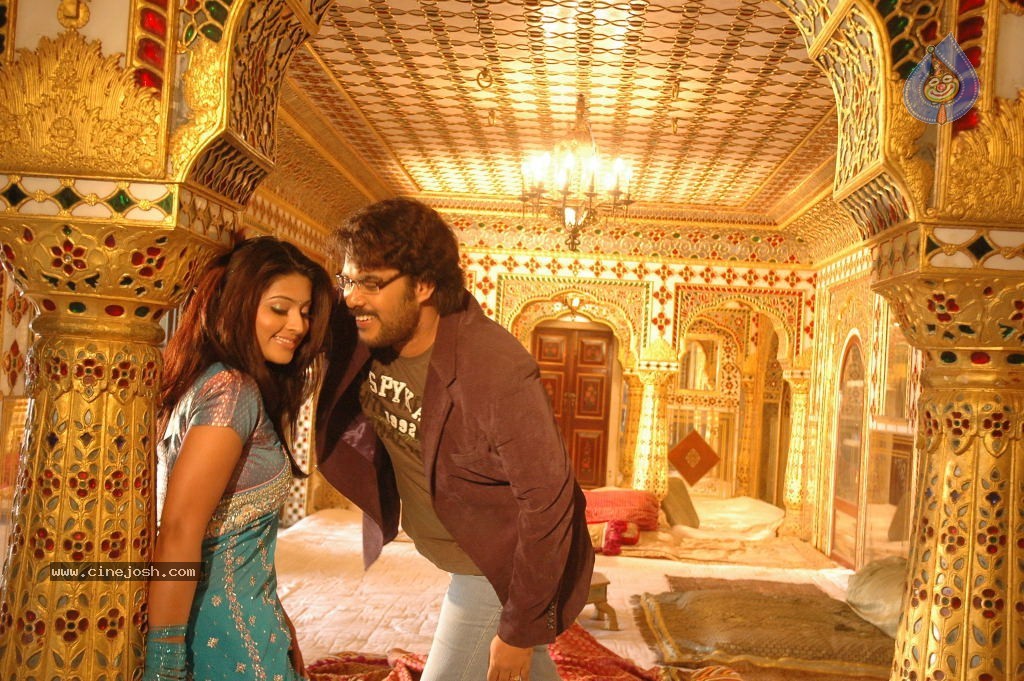 Mondi Mogudu Movie Stills - 5 / 25 photos