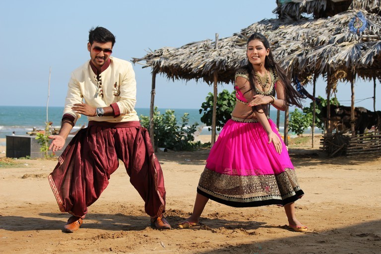 Money is Honey Movie Photos - 1 / 14 photos