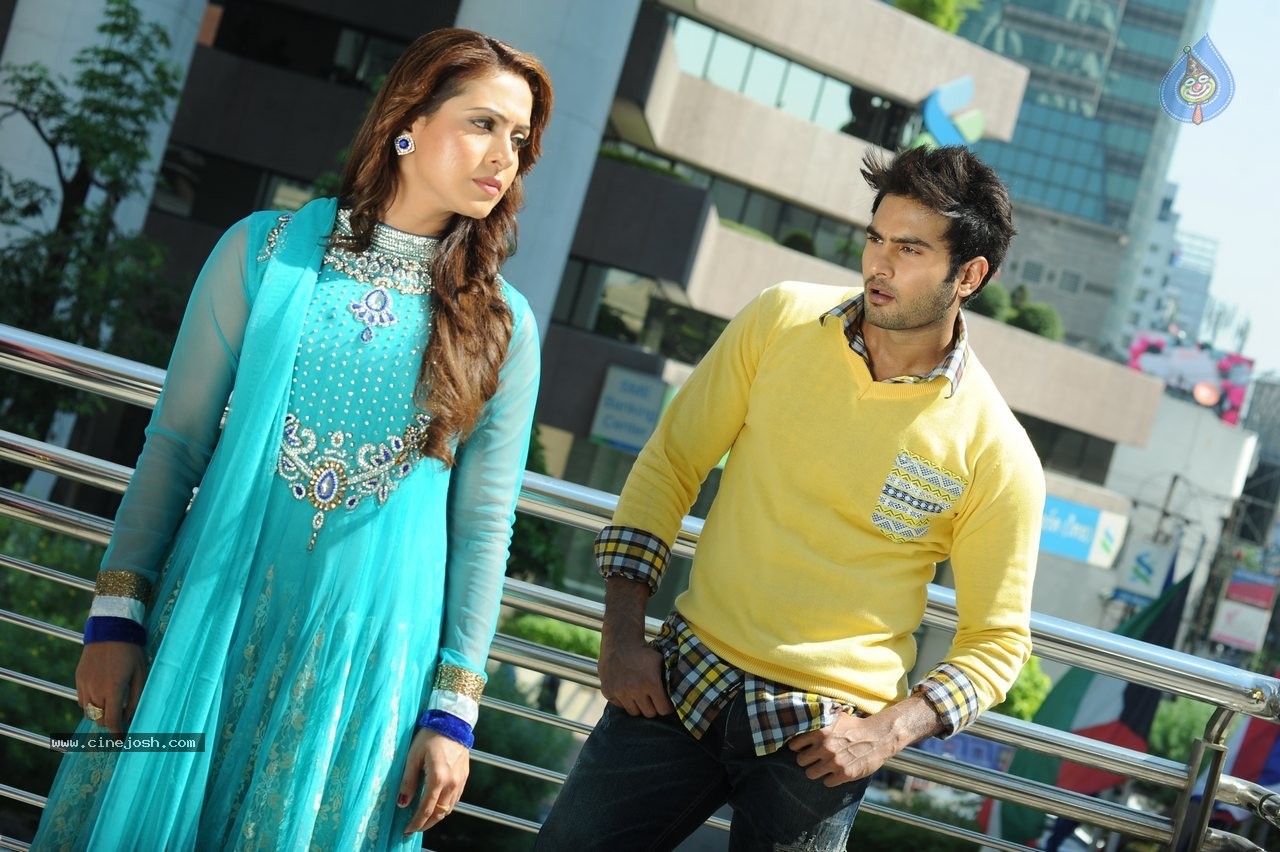 Mosagallaku Mosagadu Movie Pics - 10 / 10 photos