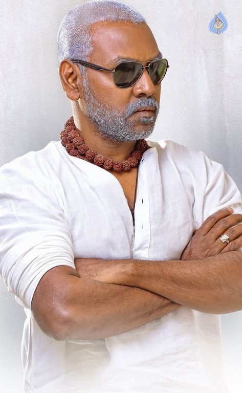 Motta Siva Ketta Siva Tamil Film Photos - 8 / 8 photos